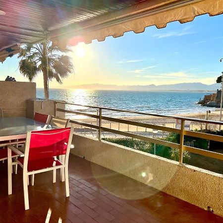Magnifico Apartamento Playamero Con Vistas Al Mar. Салоу Экстерьер фото