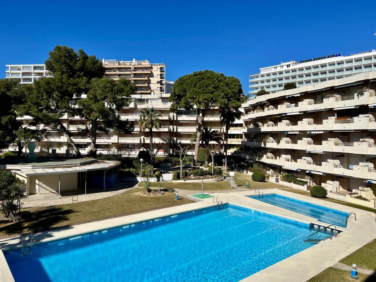 Magnifico Apartamento Playamero Con Vistas Al Mar. Салоу Экстерьер фото
